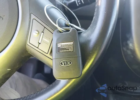 2013 Kia Soul + from USA, damaged, VIN KNDJT2A63D7556231